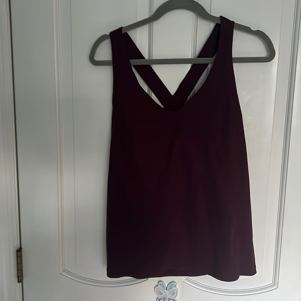 Lululemon tank